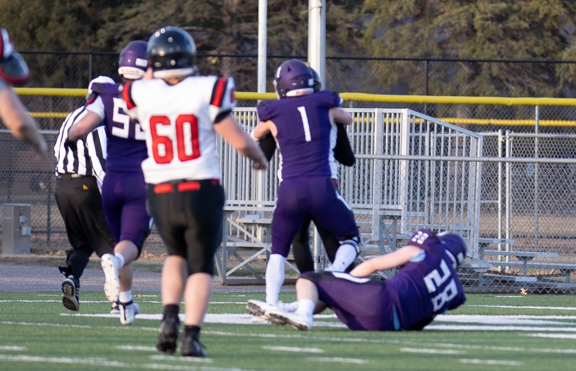 Eau-Claire-Memorial-JV-Football-LaCrosse-Central-at-Home-3-29-21-1262