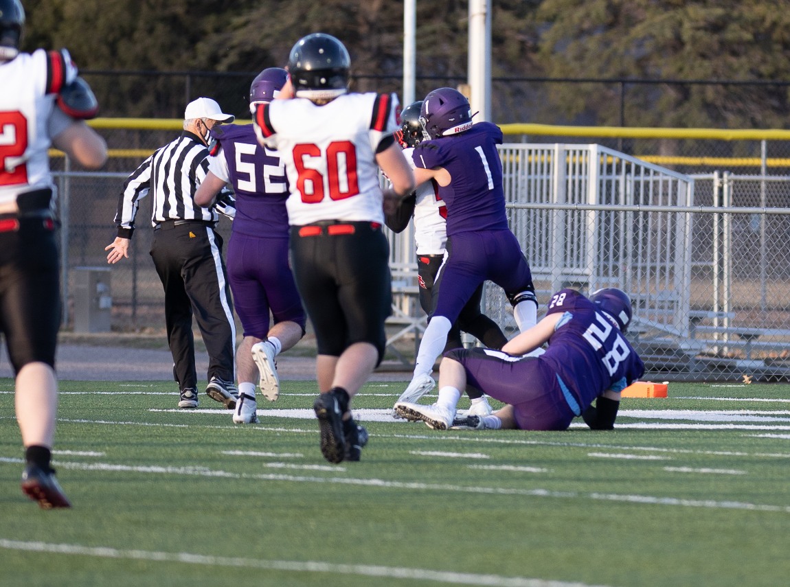 Eau-Claire-Memorial-JV-Football-LaCrosse-Central-at-Home-3-29-21-1263
