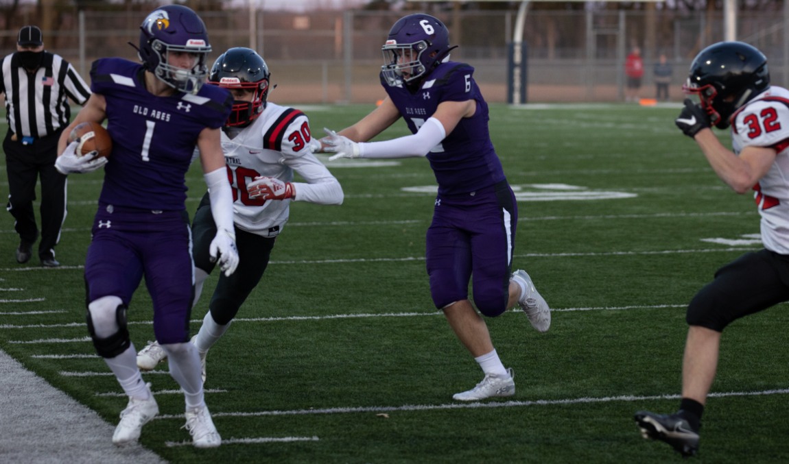 Eau-Claire-Memorial-JV-Football-LaCrosse-Central-at-Home-3-29-21-1574