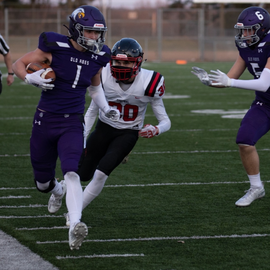 Eau-Claire-Memorial-JV-Football-LaCrosse-Central-at-Home-3-29-21-1573