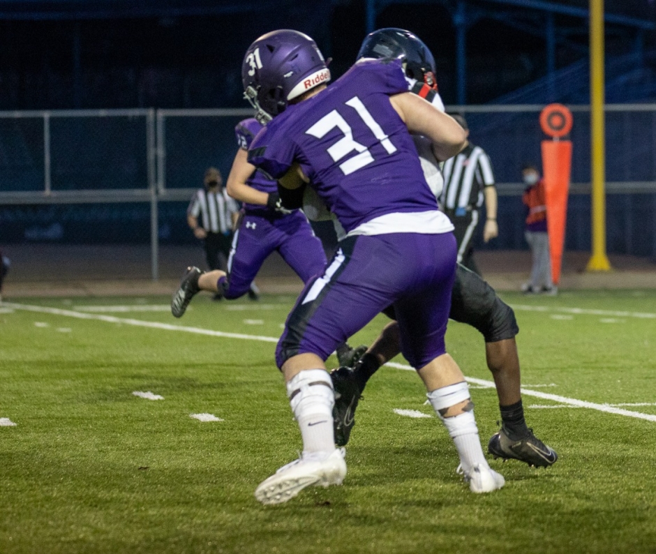 Eau-Claire-Memorial-JV-Football-LaCrosse-Central-at-Home-3-29-21-1712